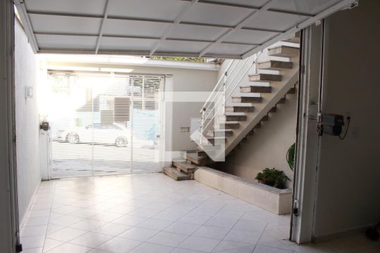 Garagem de casa à venda com 3 quartos, 250m² em Vila Dom Pedro Ii, São Paulo