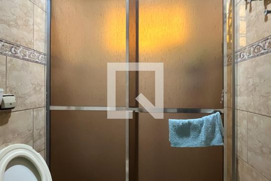 Banheiro de casa à venda com 3 quartos, 130m² em Vila Siqueira (zona Norte), São Paulo