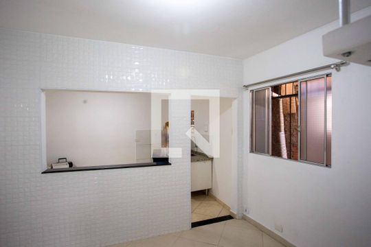 Sala de casa para alugar com 3 quartos, 150m² em Campanário, Diadema