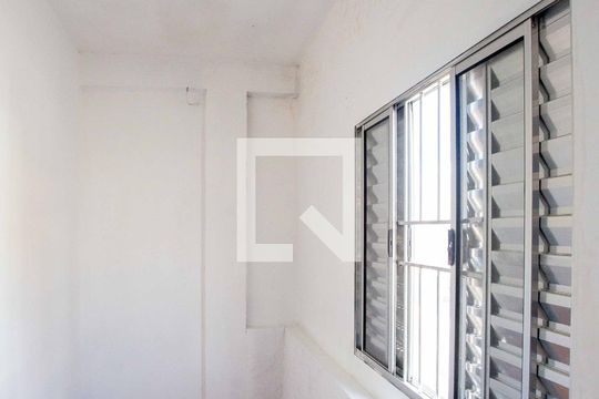 Closet da suíte de casa para alugar com 3 quartos, 150m² em Campanário, Diadema