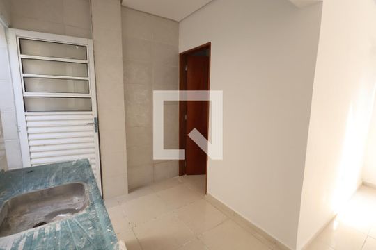 Cozinha de casa para alugar com 2 quartos, 50m² em Penha de França, São Paulo