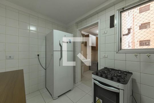Cozinha de apartamento para alugar com 2 quartos, 82m² em Brooklin, São Paulo