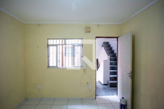 Sala de apartamento à venda com 1 quarto, 25m² em Conceição, Diadema