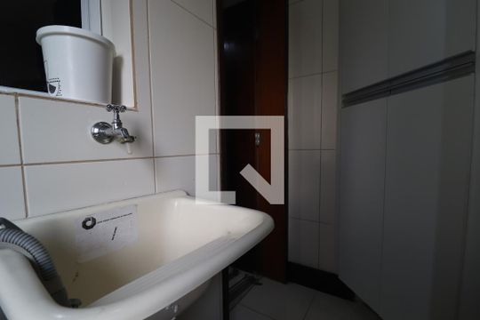 Área de Serviço de apartamento à venda com 2 quartos, 120m² em Jardim Santo Antônio, Santo André