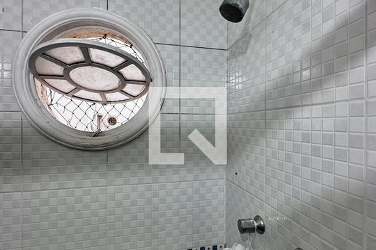 Banheiro Social de apartamento à venda com 3 quartos, 105m² em Santo Amaro, São Paulo