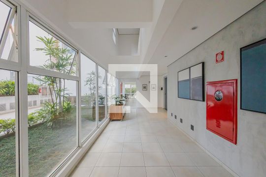Área comum de apartamento para alugar com 2 quartos, 74m² em Pinheiros, São Paulo
