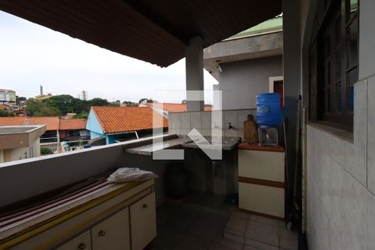 Área de Serviço de casa para alugar com 3 quartos, 180m² em Jardim Ana Maria, Santo André