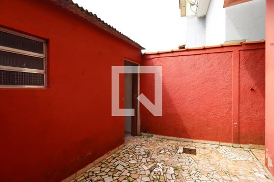 Quintal de casa para alugar com 3 quartos, 180m² em Jardim Ana Maria, Santo André