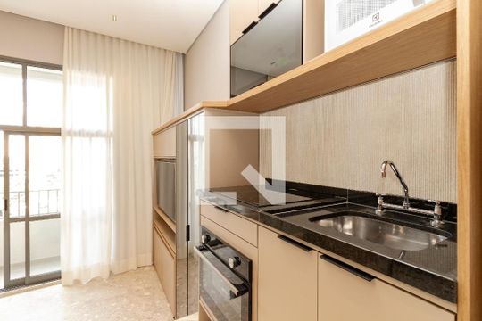 Studio de kitnet/studio à venda com 1 quarto, 22m² em Jardim das Acacias, São Paulo