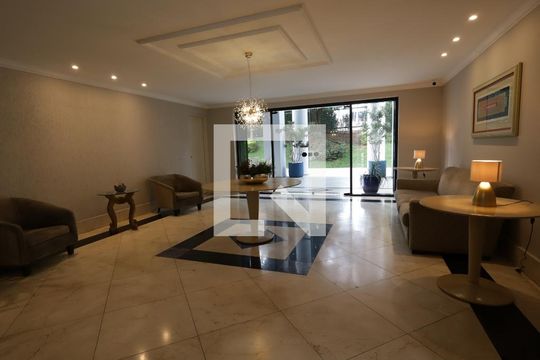 Hall de apartamento para alugar com 1 quarto, 60m² em Vila Andrade, São Paulo