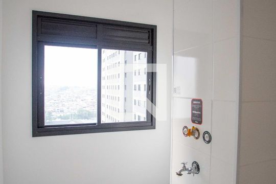 Área de Serviço de apartamento para alugar com 2 quartos, 42m² em Centro, Diadema
