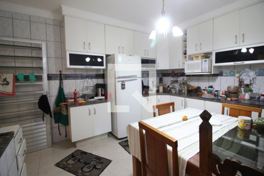 Cozinha de casa à venda com 4 quartos, 128m² em Jaguaribe, Osasco