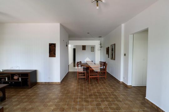 Sala de apartamento para alugar com 4 quartos, 135m² em Vila Maia, Guarujá