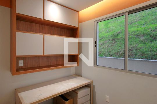 Quarto  de apartamento à venda com 2 quartos, 87m² em Buritis, Belo Horizonte