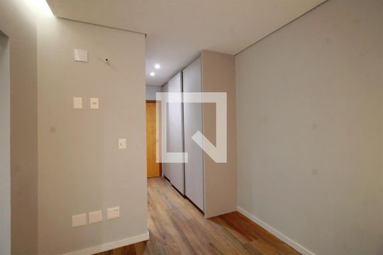 Suite de apartamento à venda com 2 quartos, 87m² em Buritis, Belo Horizonte