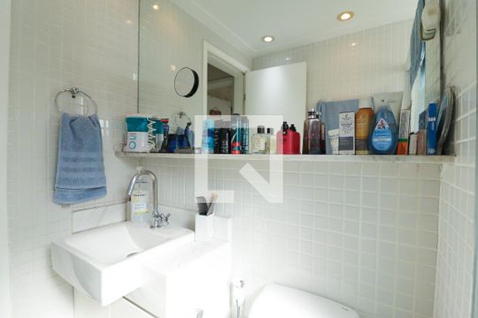 Banheiro Social de apartamento para alugar com 3 quartos, 118m² em Parque Mandaqui, São Paulo