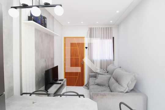 Sala de apartamento para alugar com 2 quartos, 35m² em Vila Nelson, São Paulo