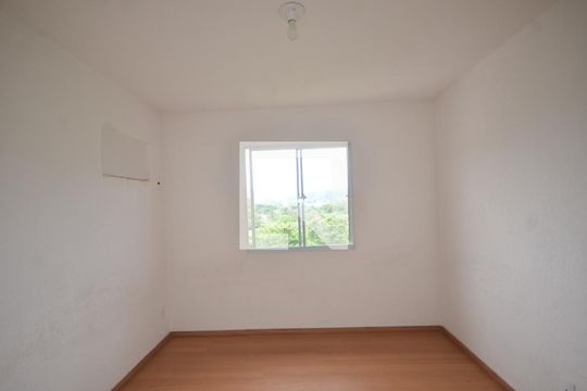 Quarto 1 de apartamento para alugar com 2 quartos, 51m² em Campo Grande, Rio de Janeiro