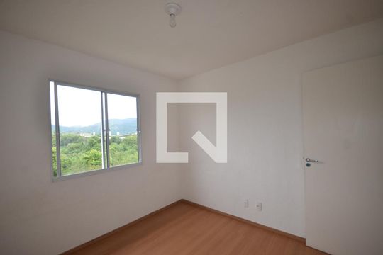 Quarto 1 de apartamento para alugar com 2 quartos, 51m² em Campo Grande, Rio de Janeiro