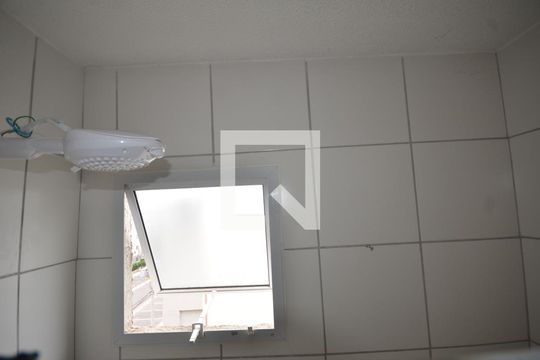 Banheiro Revercivel de apartamento para alugar com 2 quartos, 51m² em Campo Grande, Rio de Janeiro