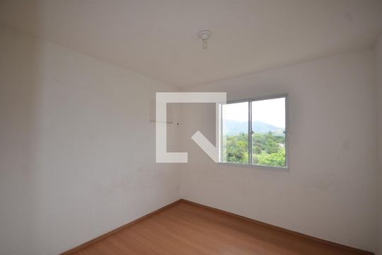 Quarto 1 de apartamento para alugar com 2 quartos, 51m² em Campo Grande, Rio de Janeiro