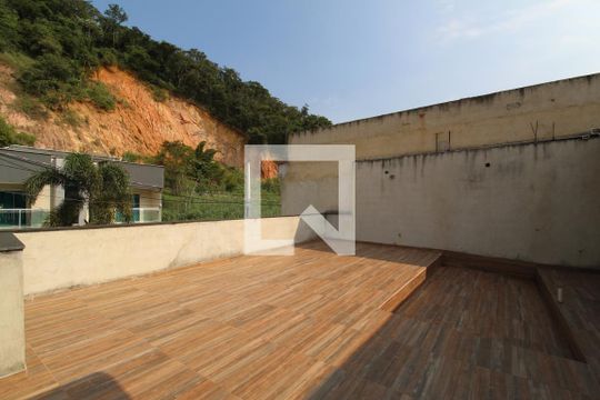 Terraço de casa de condomínio à venda com 2 quartos, 160m² em Taquara, Rio de Janeiro