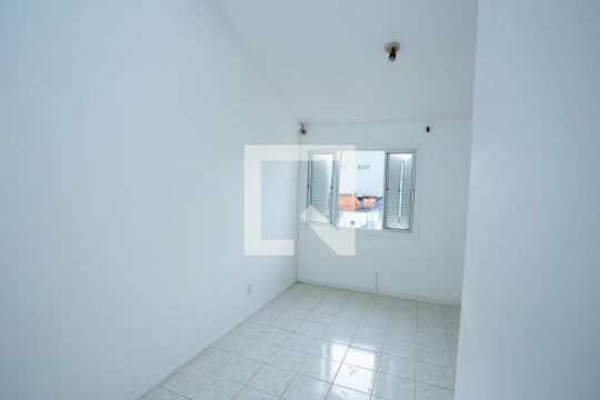 Quarto 1 de casa de condomínio para alugar com 2 quartos, 80m² em Rio Branco, Canoas