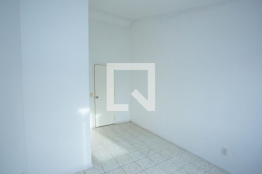 Quarto 1 de casa de condomínio para alugar com 2 quartos, 80m² em Rio Branco, Canoas