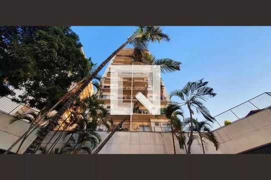 Fachada de apartamento à venda com 2 quartos, 85m² em Vila Isabel, Rio de Janeiro