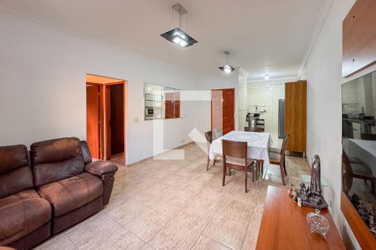 Sala de casa à venda com 2 quartos, 300m² em Vila Firmiano Pinto, São Paulo