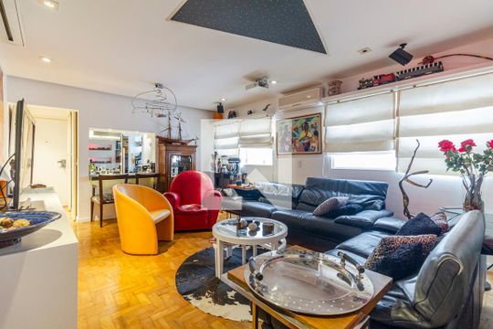 Apartamento à venda com 1 quarto, 81m² em Cerqueira César, São Paulo