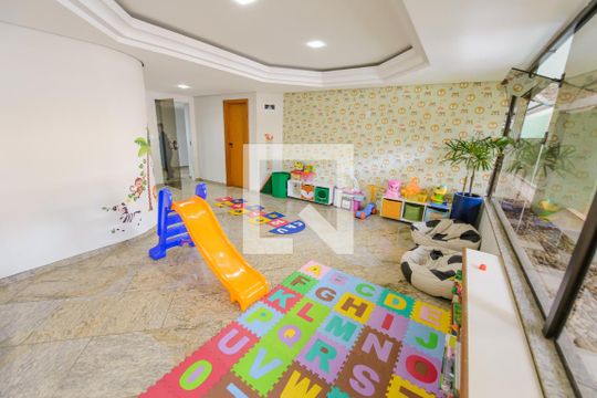 Área comum - Brinquedoteca de apartamento para alugar com 3 quartos, 170m² em Centro, Taubaté