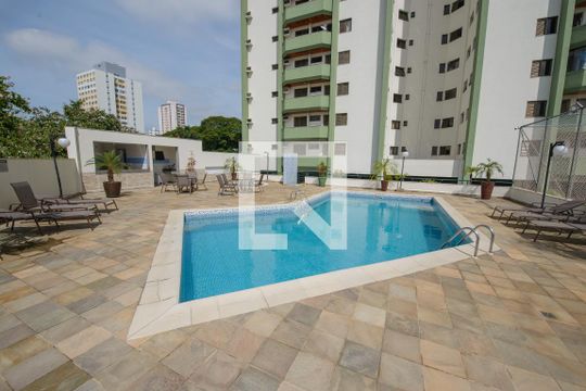Área comum - Piscina de apartamento para alugar com 3 quartos, 170m² em Centro, Taubaté