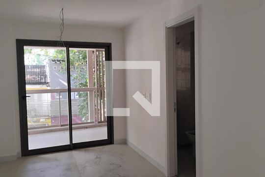 Suíte 1 de apartamento à venda com 4 quartos, 229m² em Lagoa, Rio de Janeiro