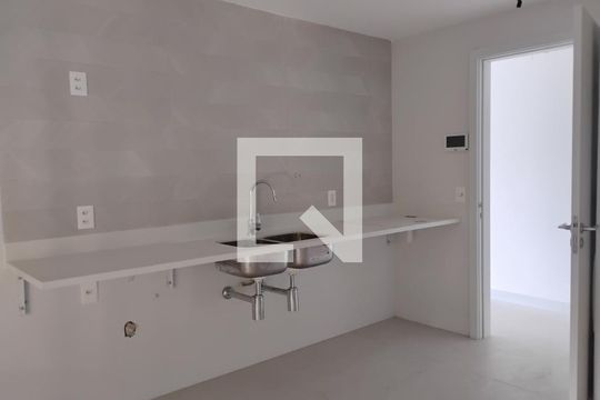 Cozinha de apartamento à venda com 4 quartos, 229m² em Lagoa, Rio de Janeiro