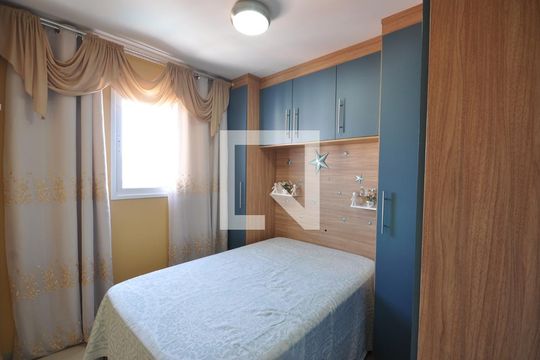 Quarto de apartamento à venda com 1 quarto, 33m² em Vila Mazzei, São Paulo