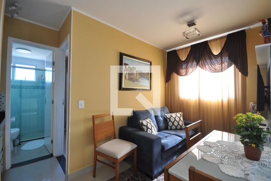 Sala de apartamento à venda com 1 quarto, 33m² em Vila Mazzei, São Paulo