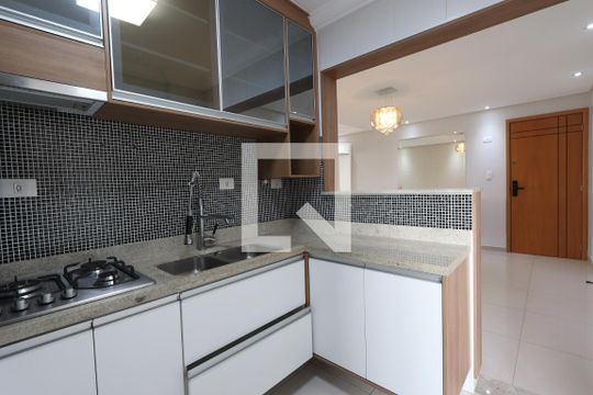 Cozinha de apartamento para alugar com 3 quartos, 86m² em Vila Prudente, São Paulo