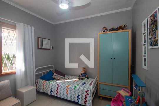 Quarto 2 de casa à venda com 4 quartos, 216m² em Menino Deus, Porto Alegre