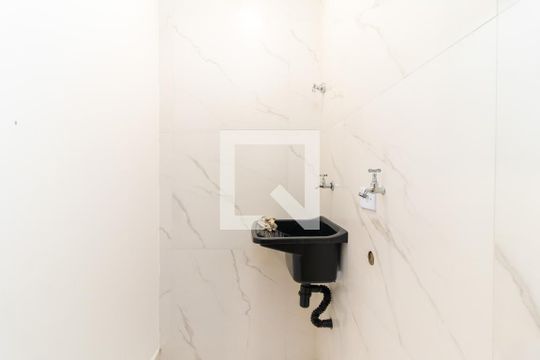 Área de Serviço de apartamento para alugar com 2 quartos, 30m² em Vila Campanela, São Paulo