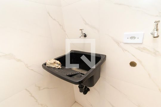 Área de Serviço de apartamento para alugar com 2 quartos, 30m² em Vila Campanela, São Paulo