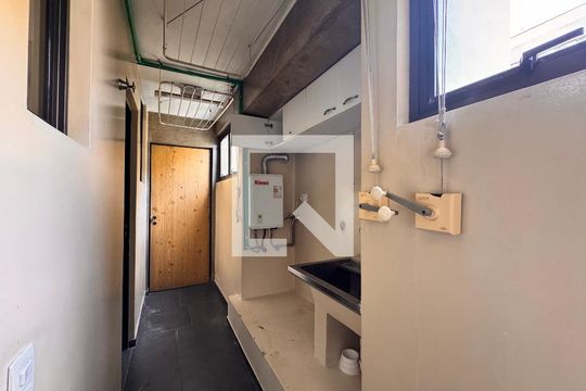 Área de Serviço de apartamento à venda com 3 quartos, 120m² em Jardim Bela Vista, Santo André