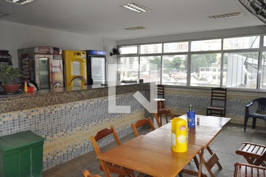 Área comum de apartamento para alugar com 2 quartos, 70m² em Méier, Rio de Janeiro