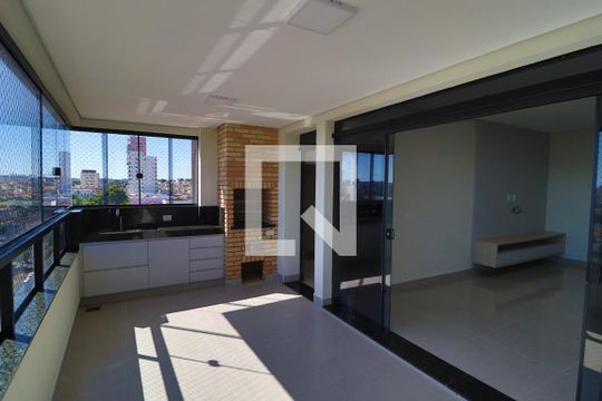Varanda de apartamento para alugar com 3 quartos, 110m² em Jardim Botânico, Uberlândia