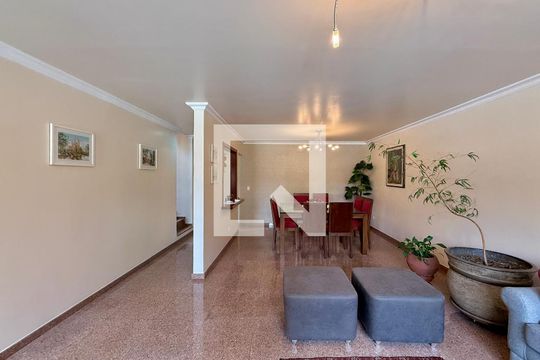 Sala de casa à venda com 4 quartos, 329m² em Campo Belo, São Paulo