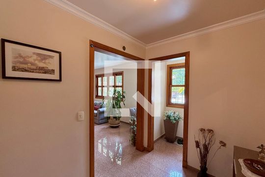 Entrada Casa de casa à venda com 4 quartos, 329m² em Campo Belo, São Paulo
