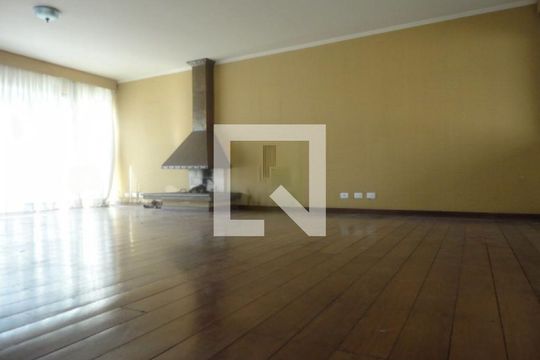Casa à venda com 3 quartos, 190m² em Jardim Pinheiros, São Paulo