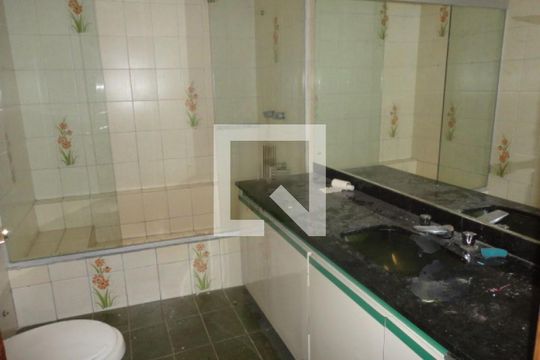 Casa à venda com 3 quartos, 190m² em Jardim Pinheiros, São Paulo
