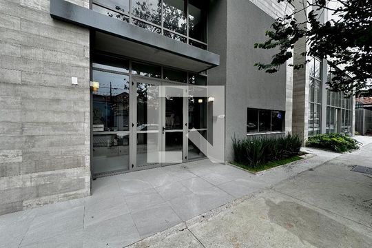 Fachada de apartamento à venda com 1 quarto, 51m² em Santo Amaro, São Paulo