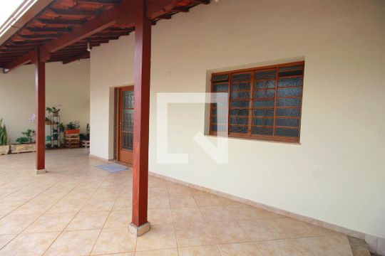 Varanda de casa à venda com 3 quartos, 281m² em União, Belo Horizonte